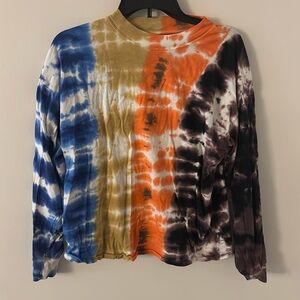 Urban outfitters light long sleeve top